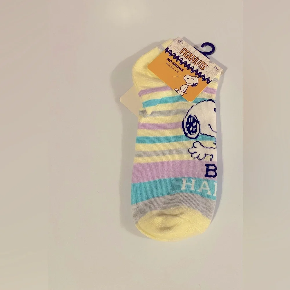 Peanut Socks Featuring Snoopy